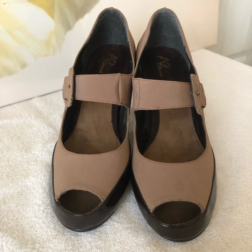 A2 BY AEROSOLES WOMEN HEELS